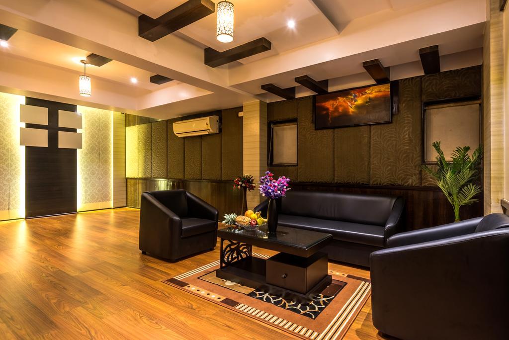 Hotel Peace Park Panvel Exterior foto